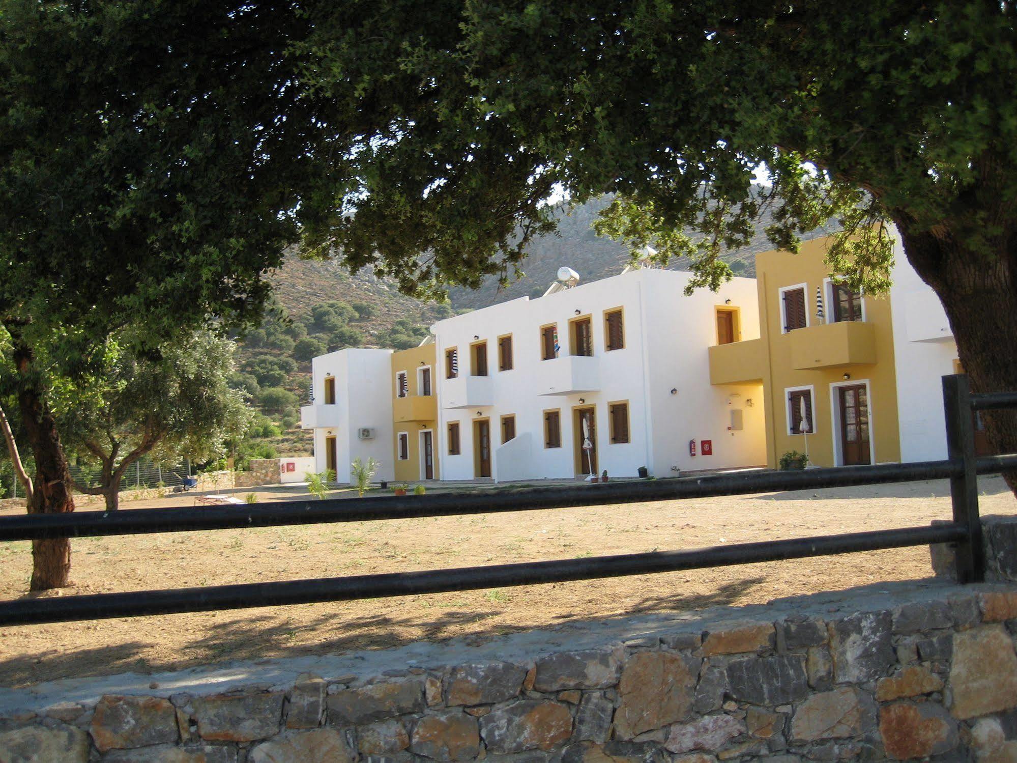 Tilos Fantasy Livadia  Exterior foto